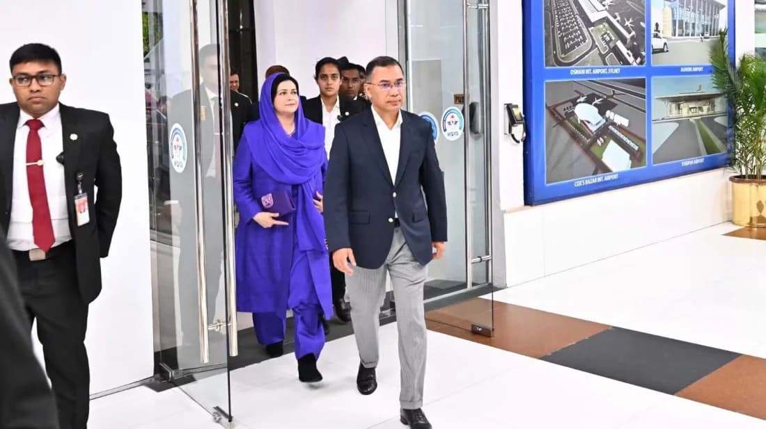 জাতিসংঘ অধিবেশনে যোগ দিতে নিউইয়র্কের উদ্দেশে ঢাকা ছাড়লেন প্রধানমন্ত্রী, সফরসঙ্গী ৩৫ জন