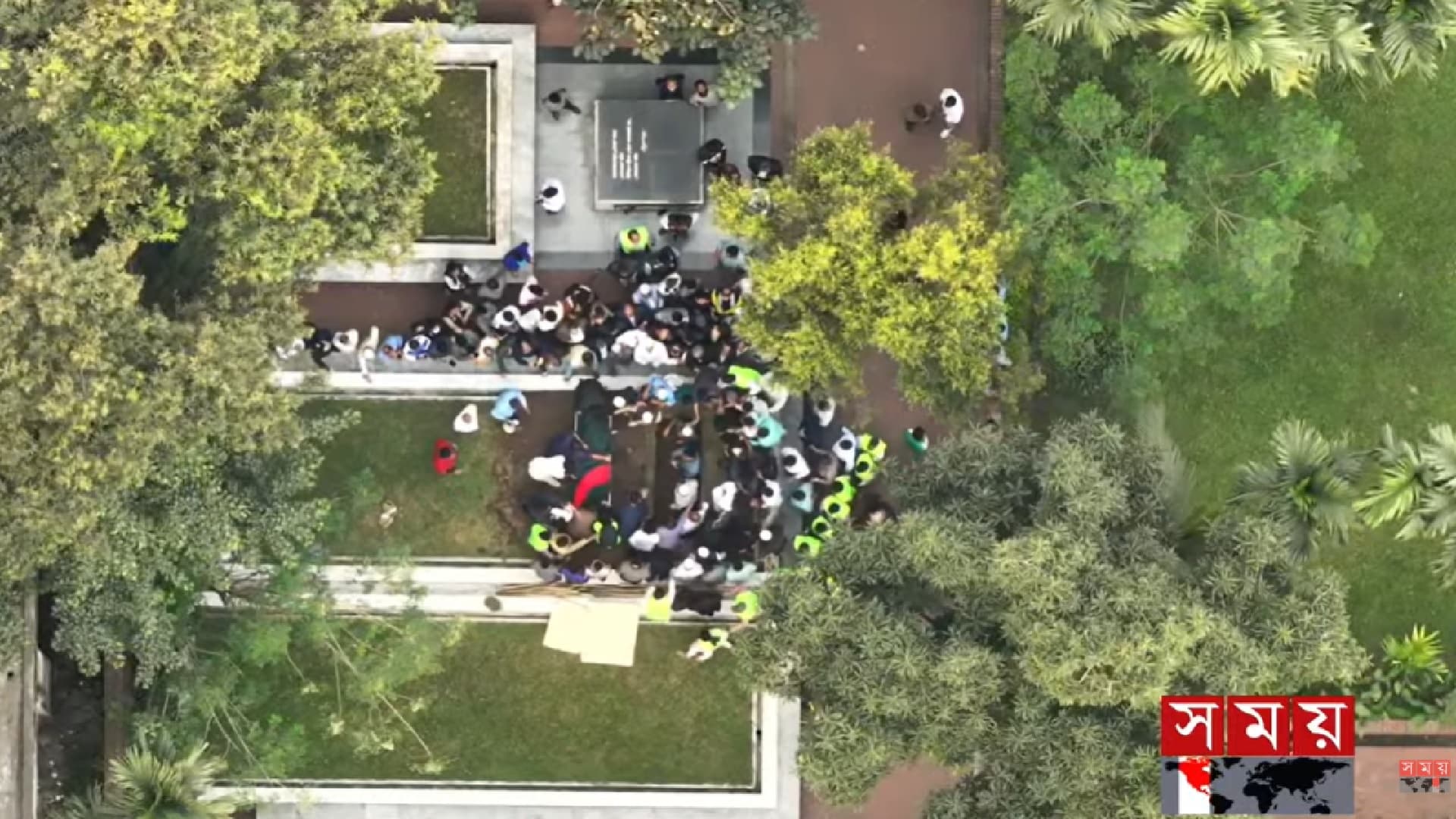 বিদ্রোহী কবির পাশে শায়িত হলেন আপসহীন বিপ্লবী হাদি