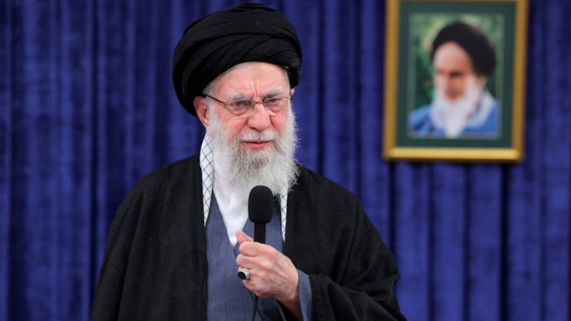 সুরক্ষিত ভবনে খামেনিকে কীভাবে হত্যা করা হলো?