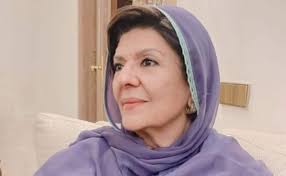 ইমরান খানের সাক্ষাৎ পাচ্ছেন না কেউ, মামলা করলেন বোন আলেমা