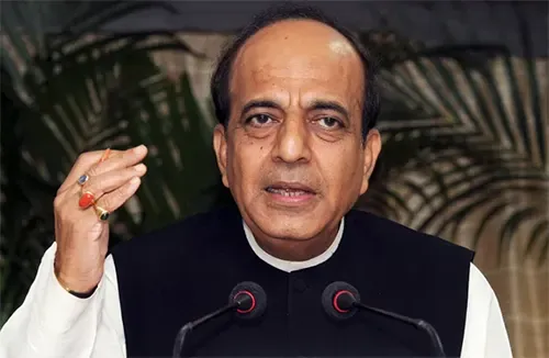প্রধানমন্ত্রী তারেক রহমানের ভারত সফর আরও দ্রুত হওয়া উচিত: দীনেশ ত্রিবেদী
