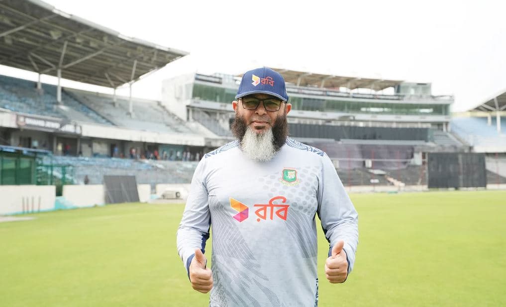 রিশাদ যেন পা মাটিতে রাখে, এটা দেখা আমাদের দায়িত্ব