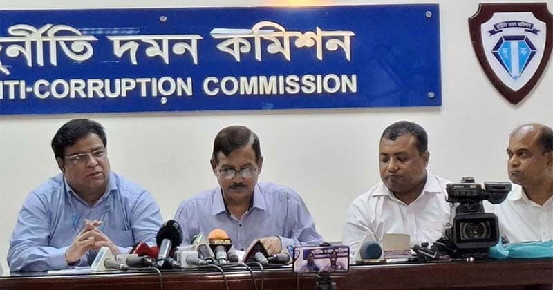 এনবিআর সংস্কার ঐক্য পরিষদের সভাপতিসহ ৬ কর্মকর্তার বিরুদ্ধে দুদকের অনুসন্ধান শুরু