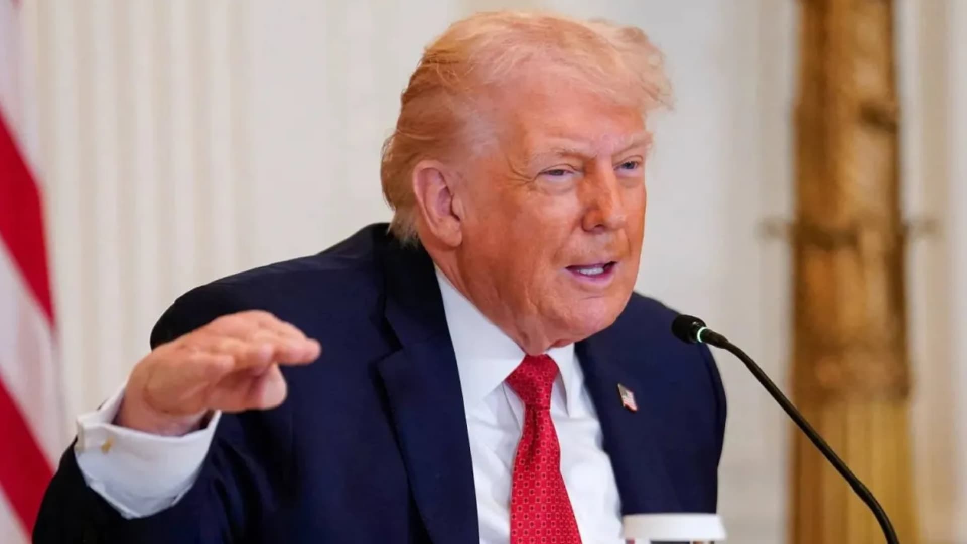 আলোচনা ব্যর্থ হলে ইরানে আরও বিধ্বংসী হামলার হুঁশিয়ারি ট্রাম্পের