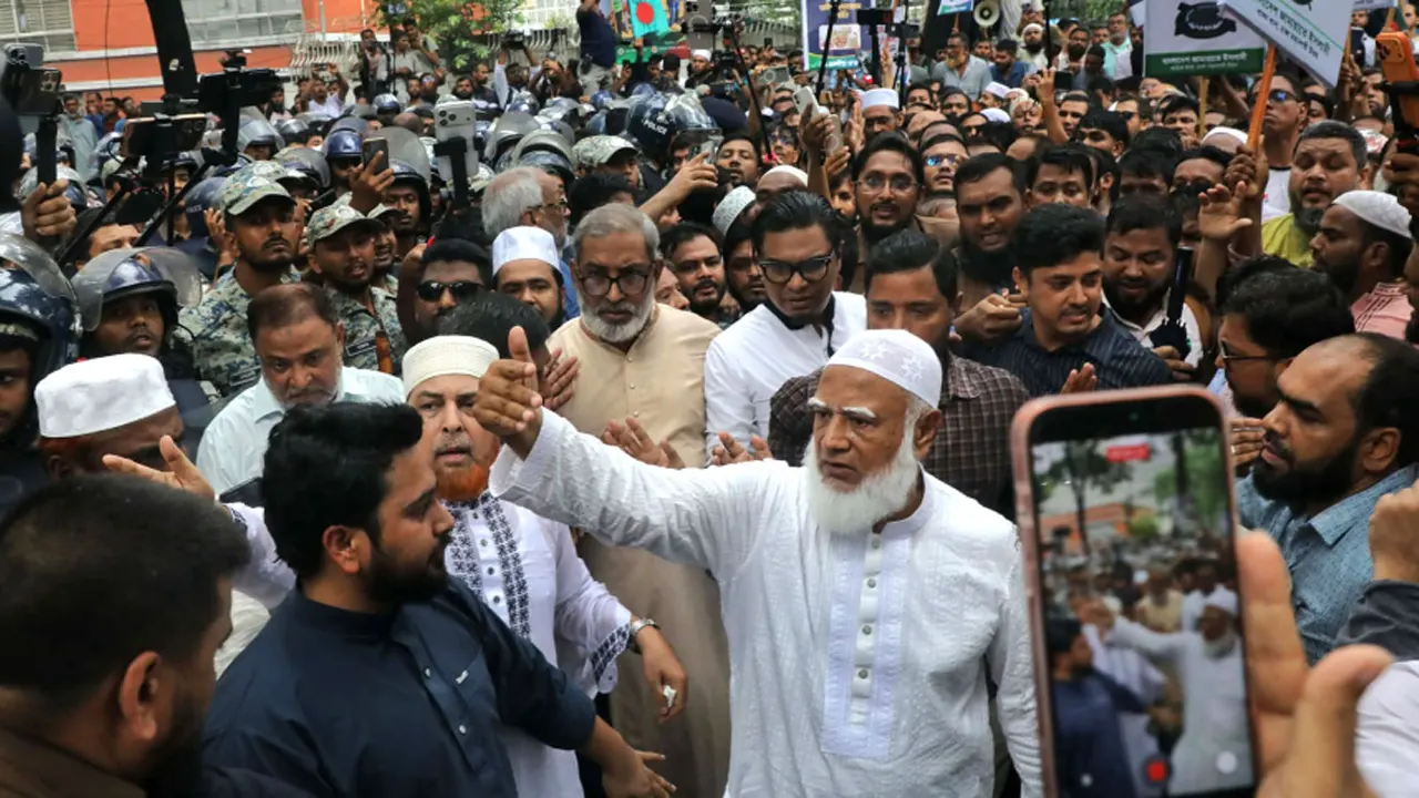 ঢাকা-চট্টগ্রাম লংমার্চ আজ, পথে পথে সভা সমাবেশ করবে ১১ দলীয় ঐক্য