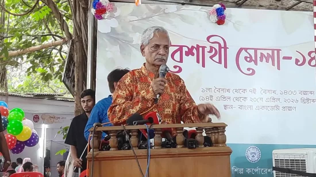বাঁধভাঙা বন্যার মতো মানুষ বর্ষবরণে বেরিয়েছেন: সংস্কৃতিমন্ত্রী