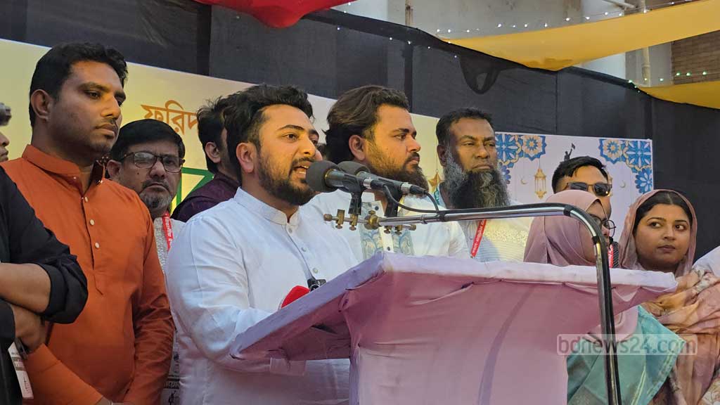 শেখ হাসিনা সরকারের প্রবণতা এই সরকারেও দেখতে পাচ্ছি: নাহিদ ইসলাম