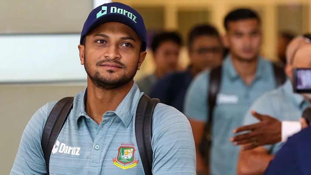 বিশ্বকাপে না খেলা ছিল সরকারের বড় ভুল: সাকিব