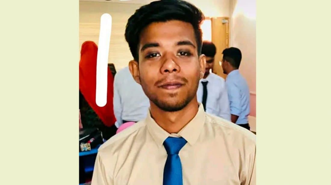 মেস থেকে বরিশাল বিশ্ববিদ্যালয়ের হিন্দু শিক্ষার্থীর অর্ধগলিত মরদেহ উদ্ধার