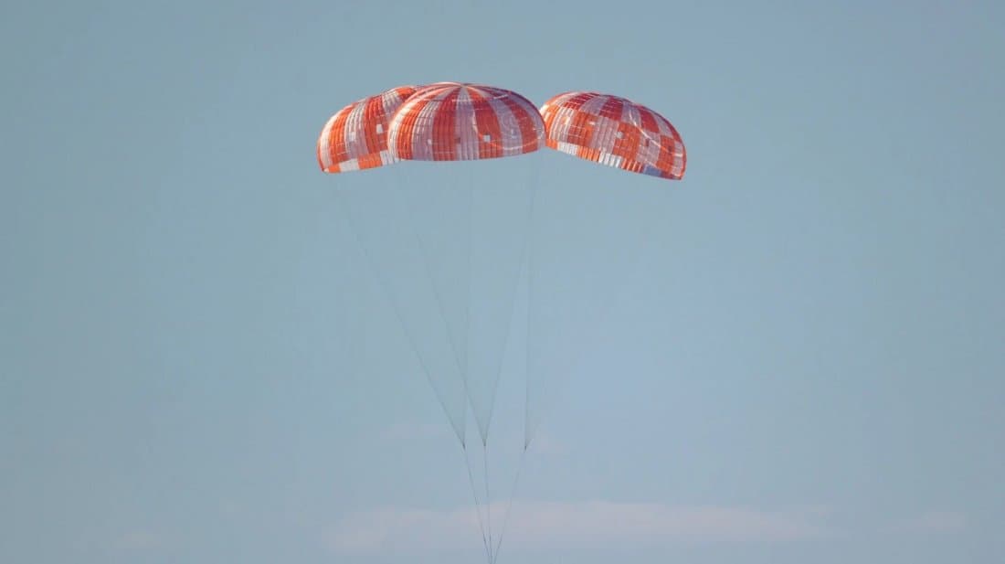 আর্টেমিস-২: চন্দ্রজয় করে পৃথিবীতে ফিরলেন ৪ নভোচারী
