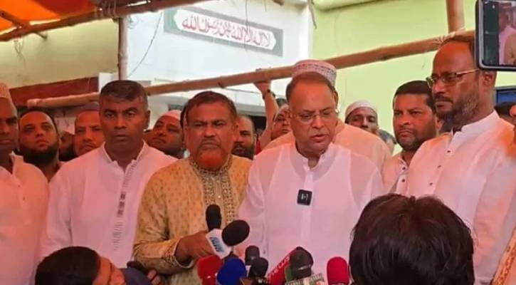 বিএনপির সমালোচনা করার আগে জামায়াত ৭১ নিয়ে ক্ষমা চাক: টুকু