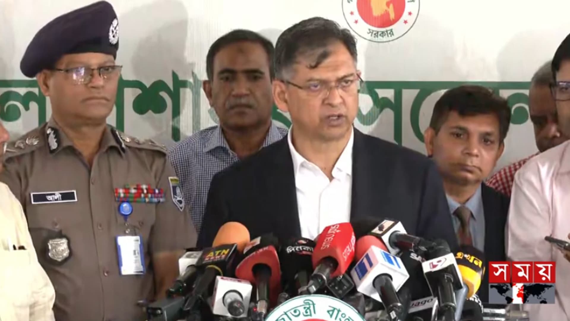 ‘পুশইন’ ঠেকাতে সীমান্তে নজরদারি বাড়াতে বিজিবিকে নির্দেশ স্বরাষ্ট্রমন্ত্রীর