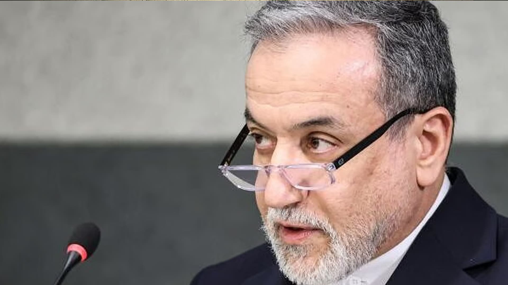 হরমুজ প্রণালী দিয়ে বাংলাদেশসহ কয়েকটি দেশের জাহাজ চলাচলের অনুমতি দিলো ইরান