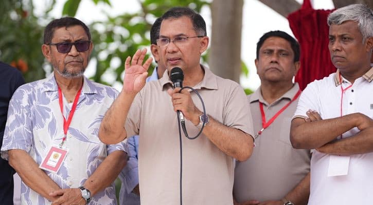 এক লাখ স্বাস্থ্যকর্মী নিয়োগের ঘোষণা প্রধানমন্ত্রীর, ৮০ শতাংশই নারী