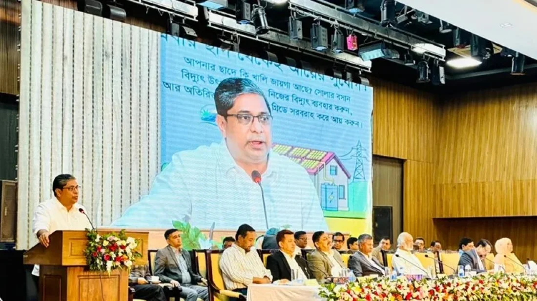 জাতীয় গ্রিডে ১২শ’ ইউনিট সৌরবিদ্যুৎ দিলেন প্রধানমন্ত্রী